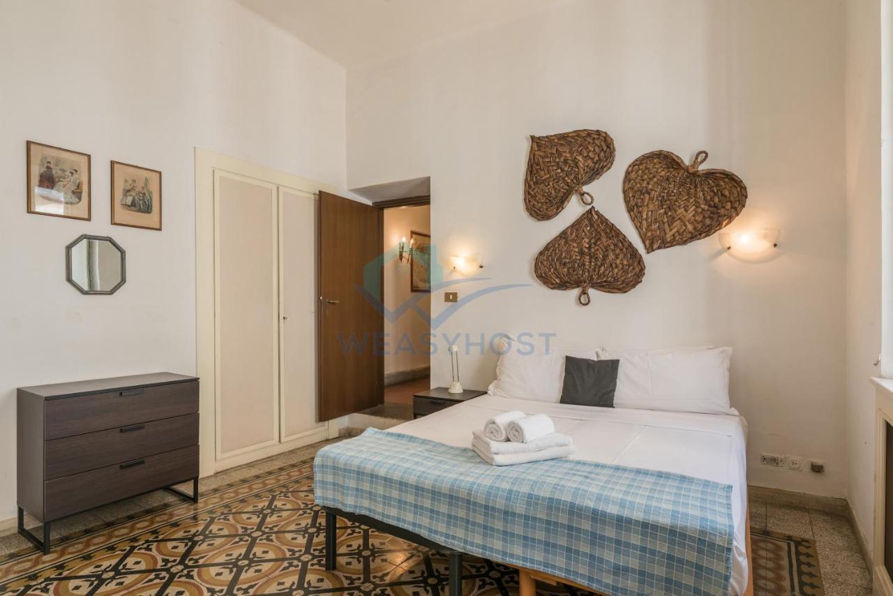 Warm Nest In The Old Building Of Piazza Navona Apartment Рим Екстериор снимка