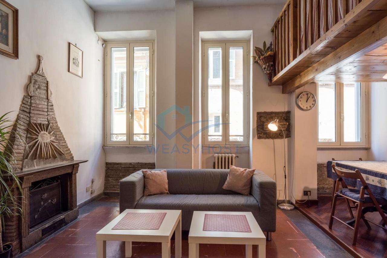 Warm Nest In The Old Building Of Piazza Navona Apartment Рим Екстериор снимка