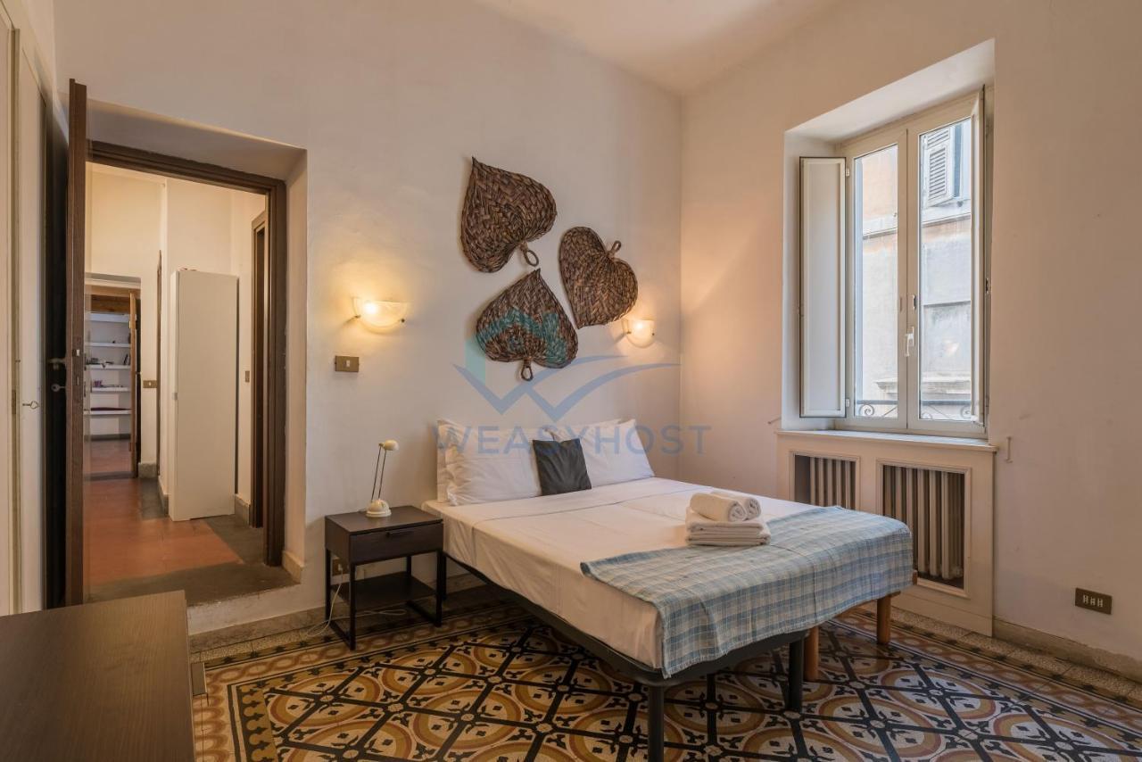 Warm Nest In The Old Building Of Piazza Navona Apartment Рим Екстериор снимка
